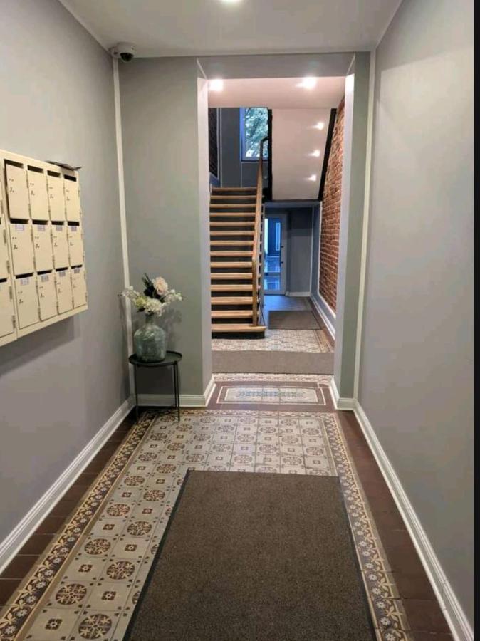 Vibehome Duesseldorf - Stresemannstrasse Luaran gambar